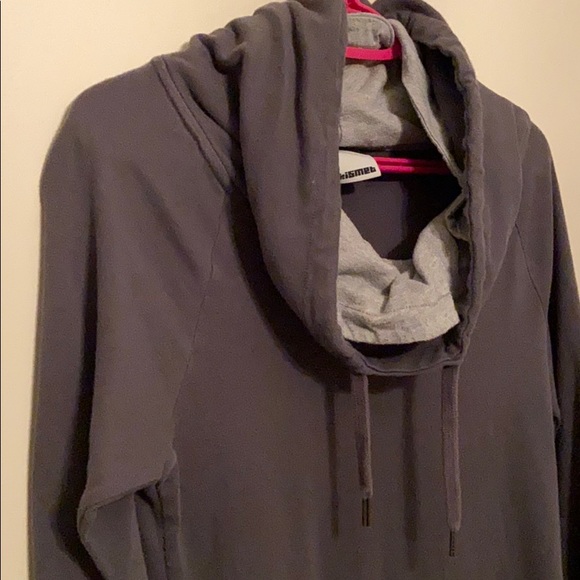 Women’s Cowl Neck Sweatshirt Size M - Picture 2 of 6